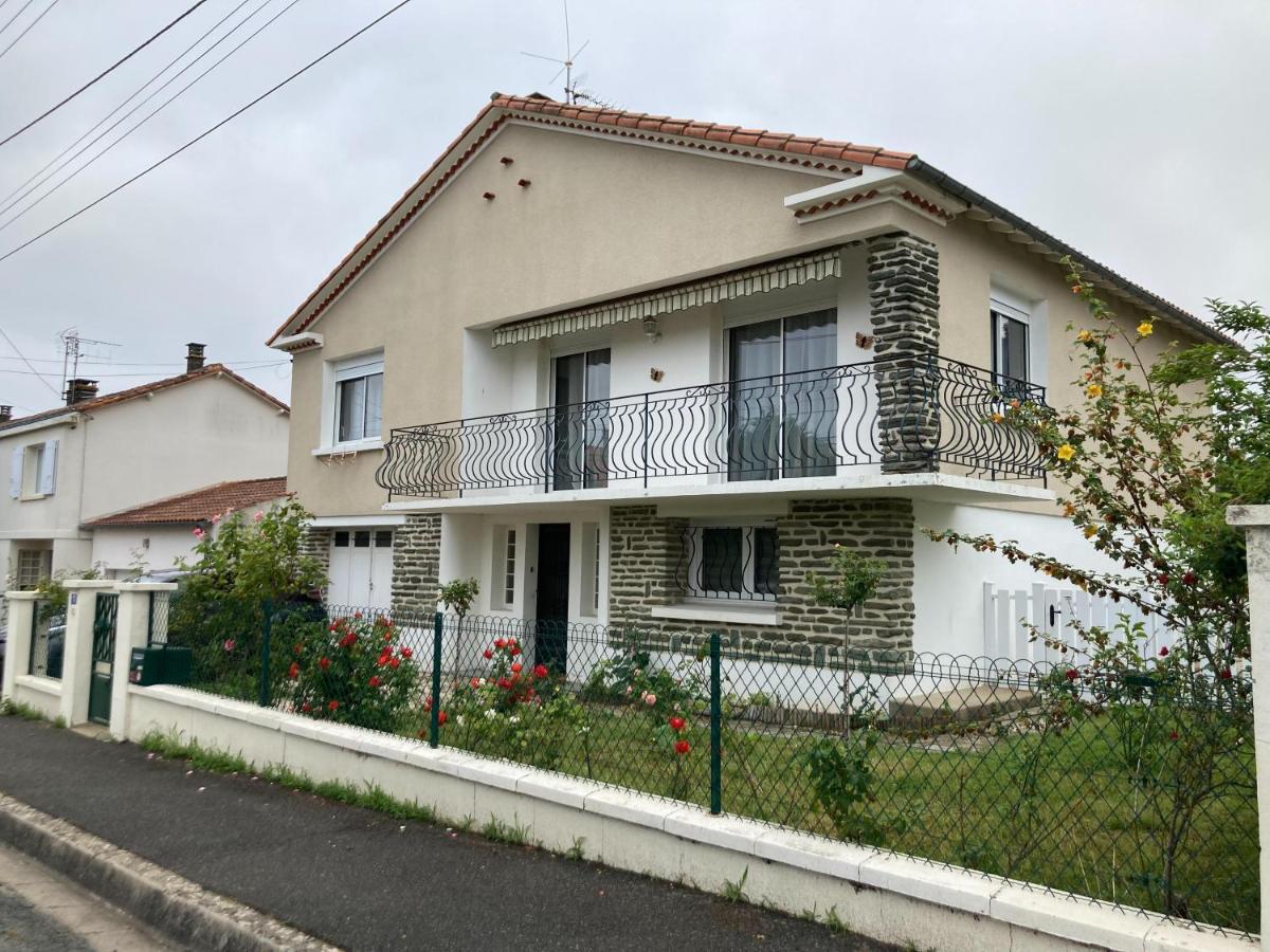 ניורט -Comme A La Maison- Jardin, Veranda, Ideal Familles Et Business מראה חיצוני תמונה