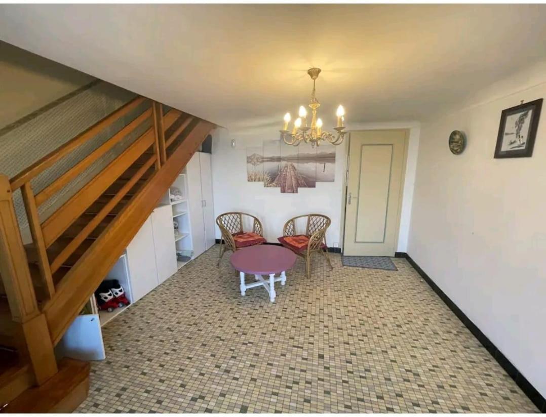 ניורט -Comme A La Maison- Jardin, Veranda, Ideal Familles Et Business מראה חיצוני תמונה